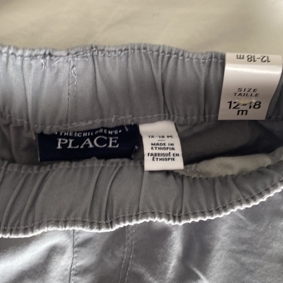 NWT Cargo shorts 12-18 months - Picture 2 of 4